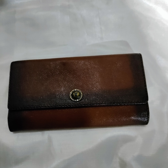 Frye warm chocolate brown leather zippered pocket card slots wallet - Picture 2 of 7